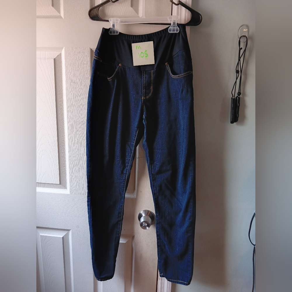 Maternity clothes - Picture 10 of 13